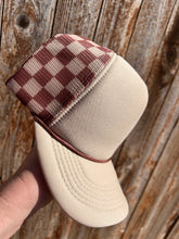Load image into Gallery viewer, 5 Panel Foam Checkered Mesh Trucker