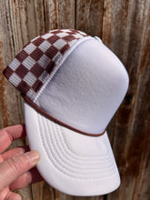 Load image into Gallery viewer, 5 Panel Foam Checkered Mesh Trucker