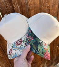 Load image into Gallery viewer, Floral Print Brocade 5 Panels Two Tone - 4 colors