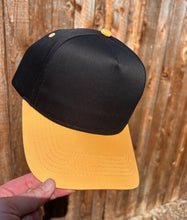 Load image into Gallery viewer, Nonbranded 5 Panel Mid Profile Two Tone Baseball Cap
