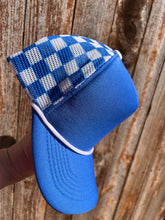 Load image into Gallery viewer, 5 Panel Foam Checkered Mesh Trucker
