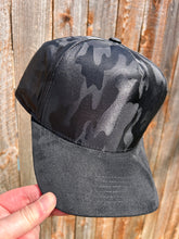 Load image into Gallery viewer, 5 Panel Camo Suede Brim Baseball Cap
