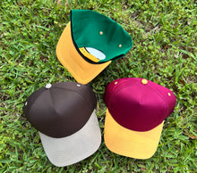Load image into Gallery viewer, Nonbranded 5 Panel Mid Profile Two Tone Baseball Cap
