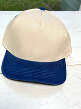 Load image into Gallery viewer, 5 Panel Corduroy Bill
