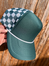 Load image into Gallery viewer, 5 Panel Foam Checkered Mesh Trucker
