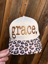 Load image into Gallery viewer, Pink Leopard 5 Panel Canvas
