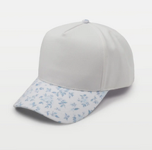 Load image into Gallery viewer, Floral Print Brim 5 Panel
