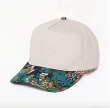 Load image into Gallery viewer, Floral Brocade 5 Panel
