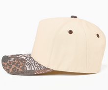 Load image into Gallery viewer, C.C Canvas Mixed Animal Print Brim
