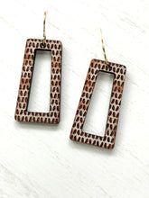 Load image into Gallery viewer, Cream &amp; Rust Eden Earrings
