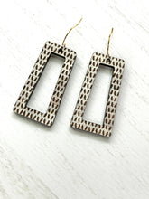Load image into Gallery viewer, Cream Eden Earrings

